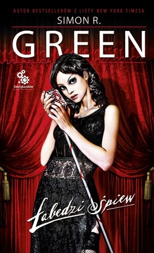 Łabędzi śpiew - Simon R. Green