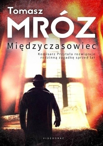Międzyczasowiec - Tomasz Mróz